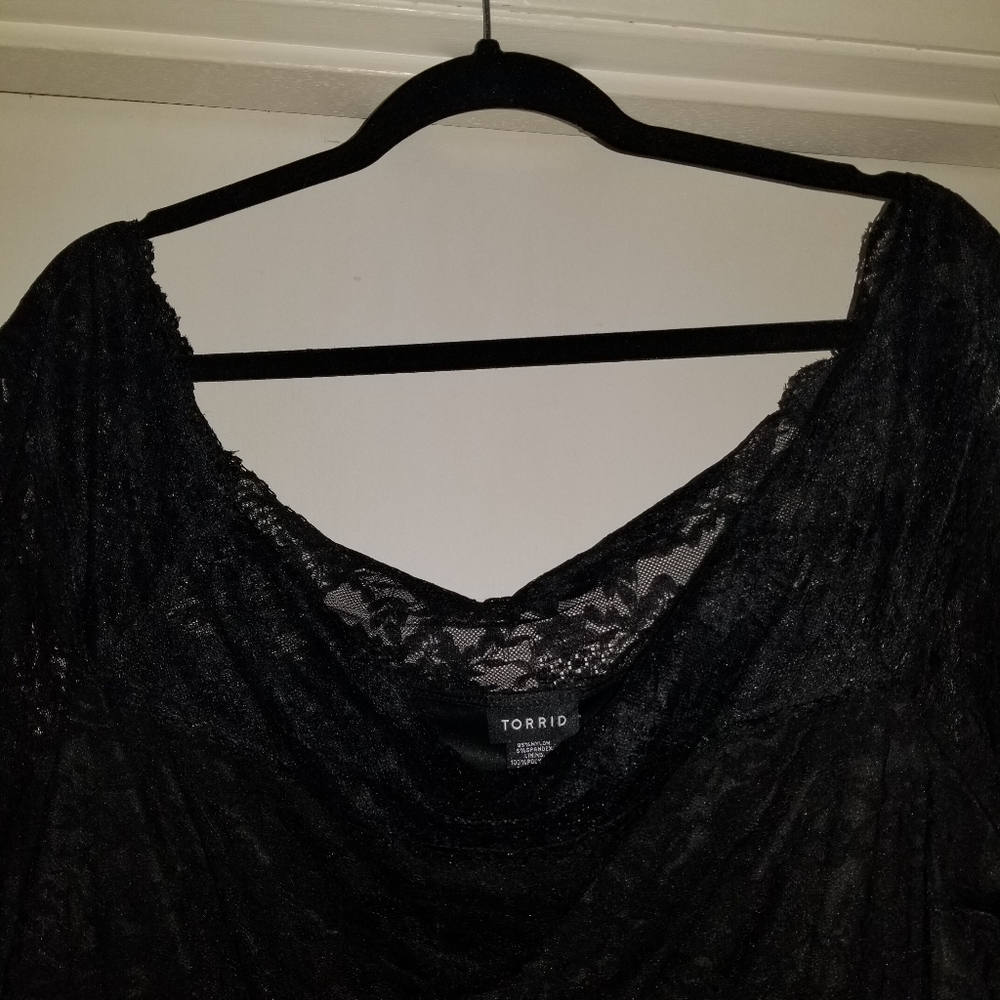 Torrid Long Sleeved Shirt - Picture 2 of 7